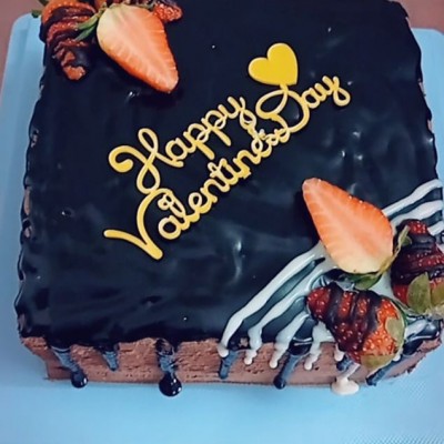 CHOCOLATE BUTTERCAKE WITH CHOCOLATE GANACHE