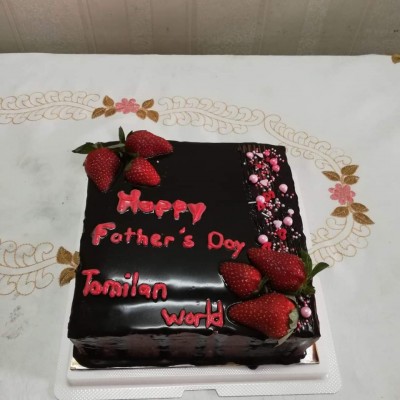 CHOCOLATE BUTTERCAKE WITH CHOCOLATE GANACHE