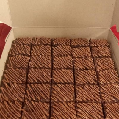 NUTELLA FUDGY BROWNIES