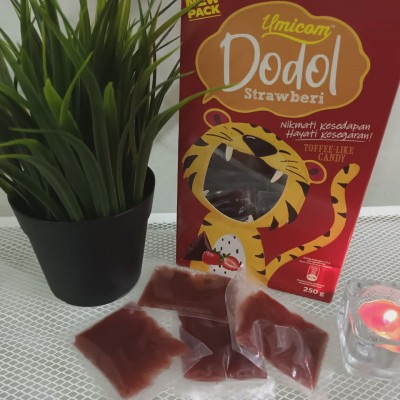 Dodol Strawberry Umicom