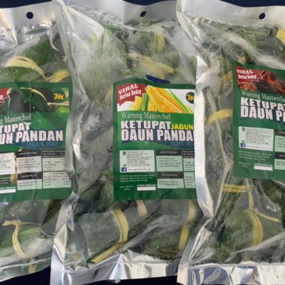 KETUPAT DAUN PANDAN