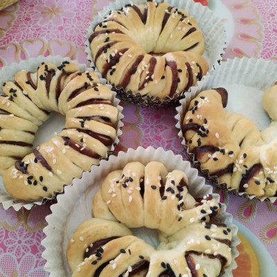 RED BEAN BUN