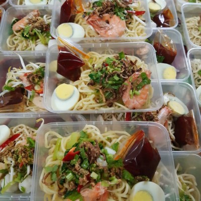 MEE KARI UDANG & LAKSA