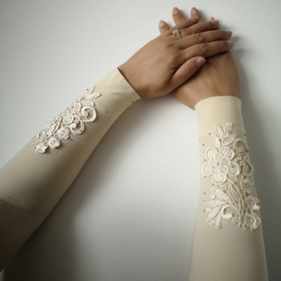 SARUNG TANGAN LACE