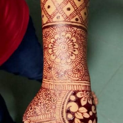 HENNA DESIGNS