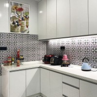 KITCHEN CABINET